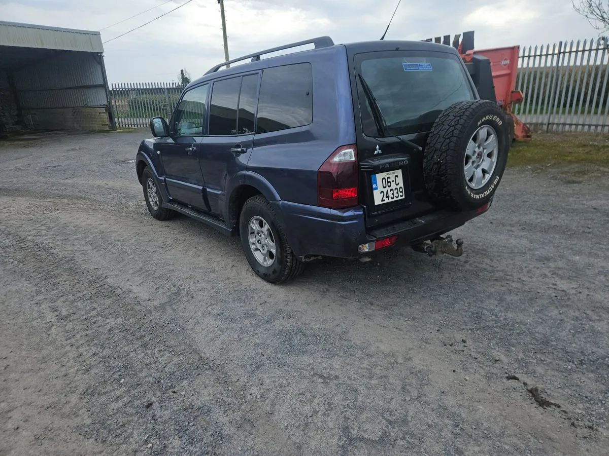 MITSUBISHI PAJERO 2006 - Image 3