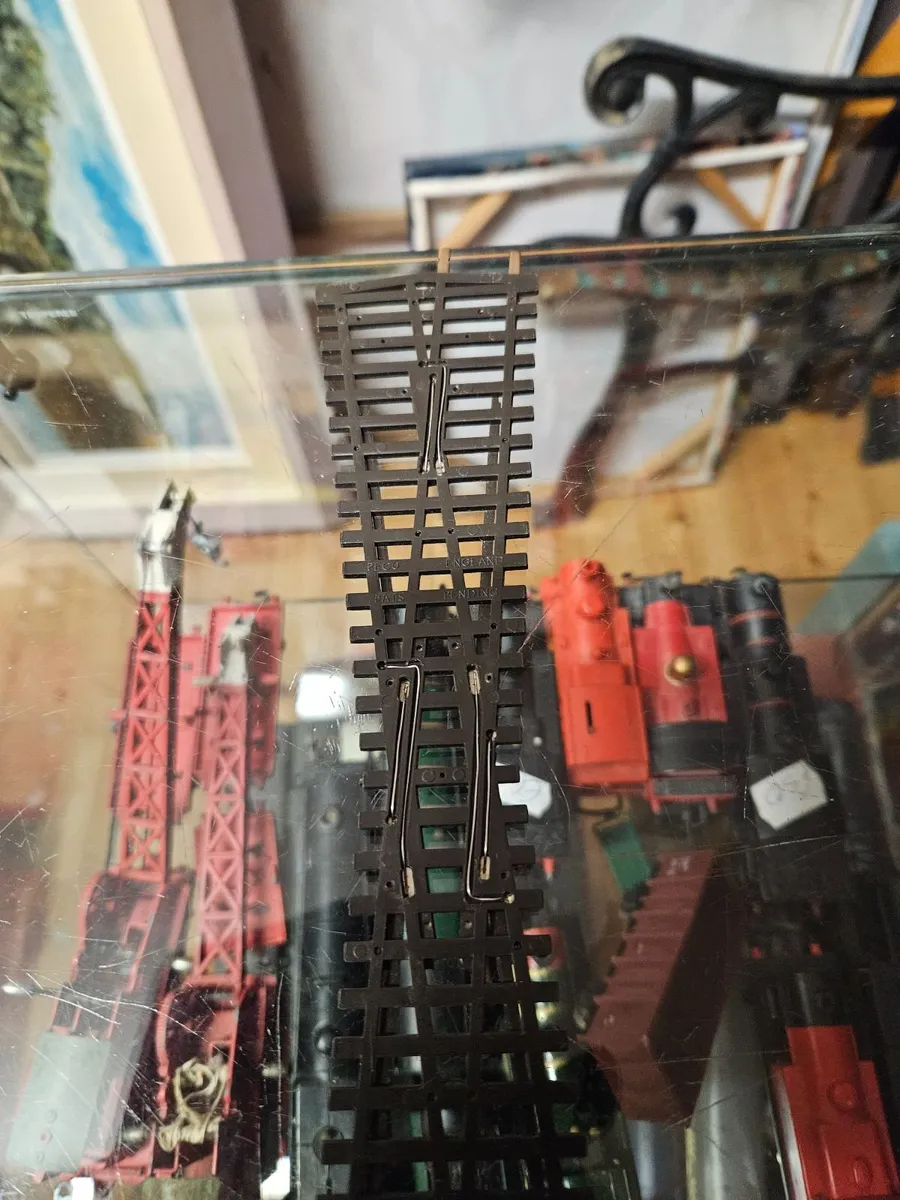 Hornby Peco OO Gauge Crossover - Image 3