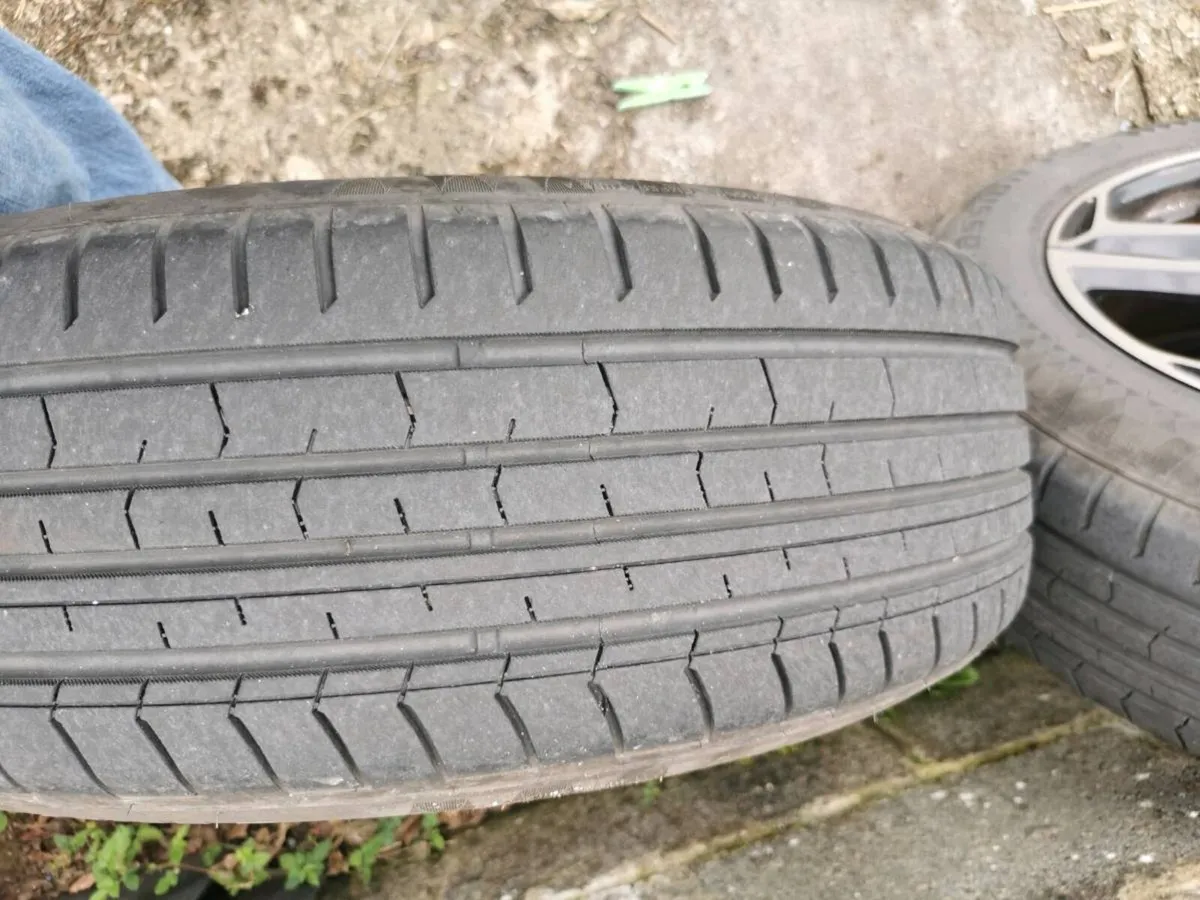 2025 Peugeot 3008 alloy wheels - Image 2