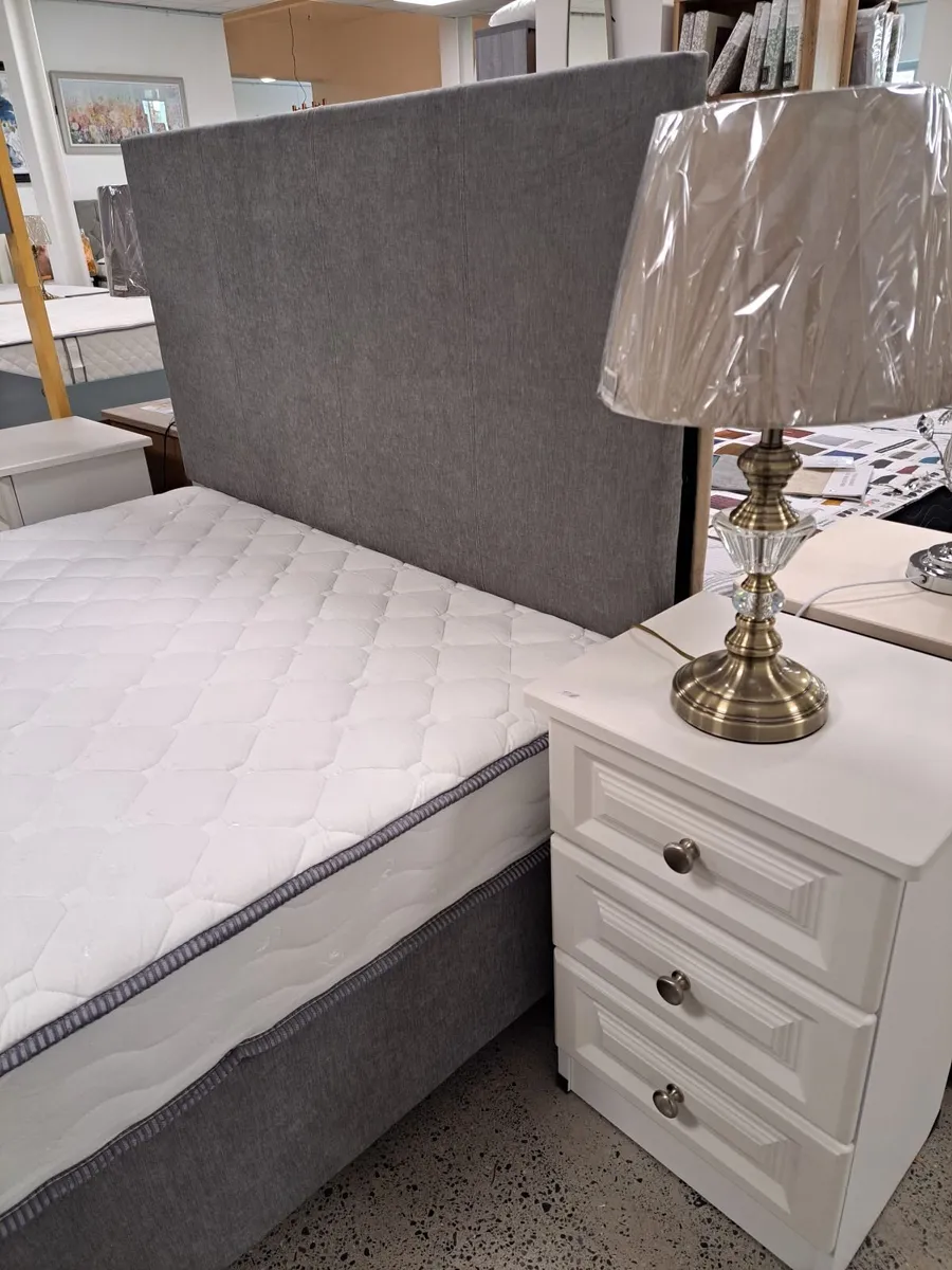 Double bed - Image 4