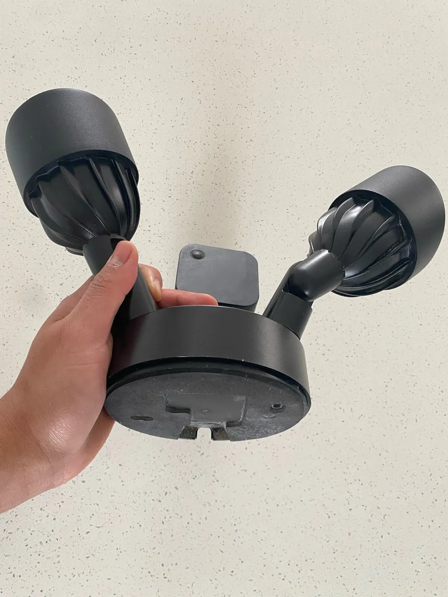 Ring Floodlight Wired Plus Full HD 1080p Wifi - Image 4