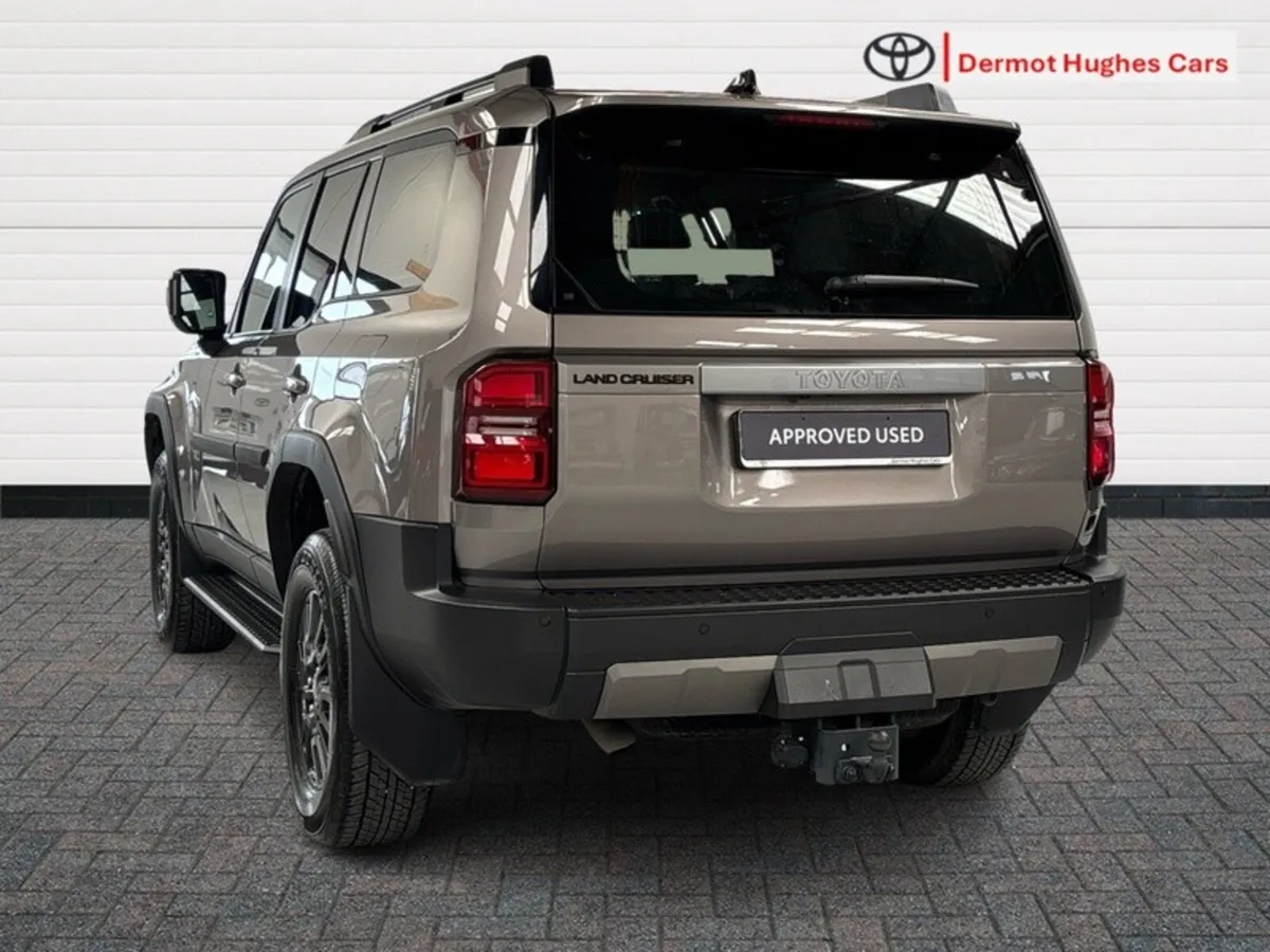 Toyota Land Cruiser New Model 2.8 Auto - Image 2