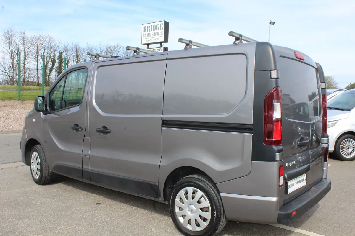 2019 Vauxhall Vivaro 2700 L1 Sportive - Image 3
