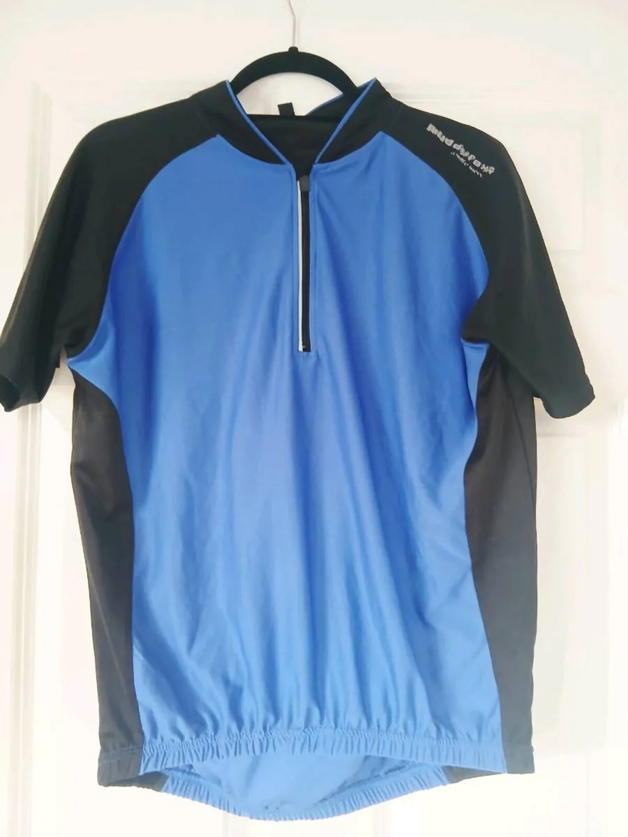 Mens Cycling Clothes - Image 3