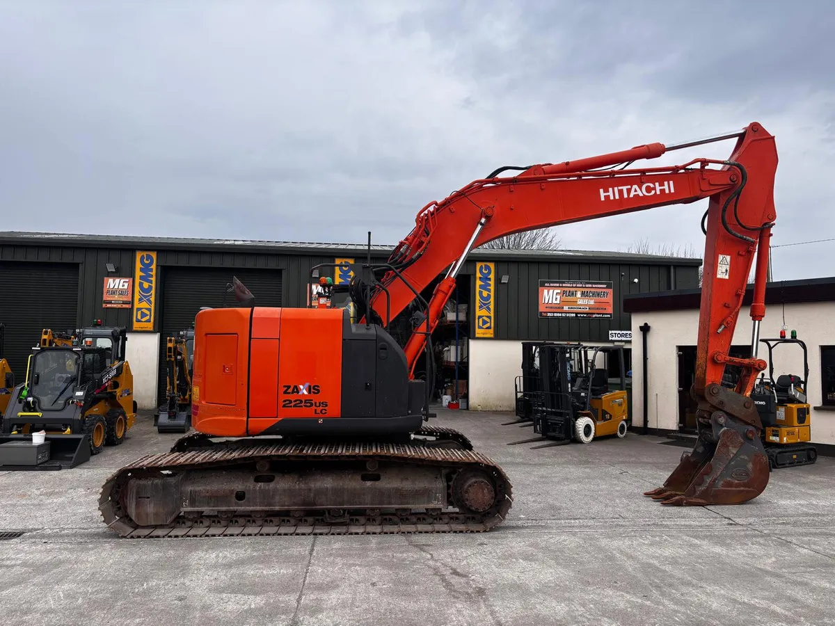 2016 Hitachi Zaxis 225 -5 - Image 4