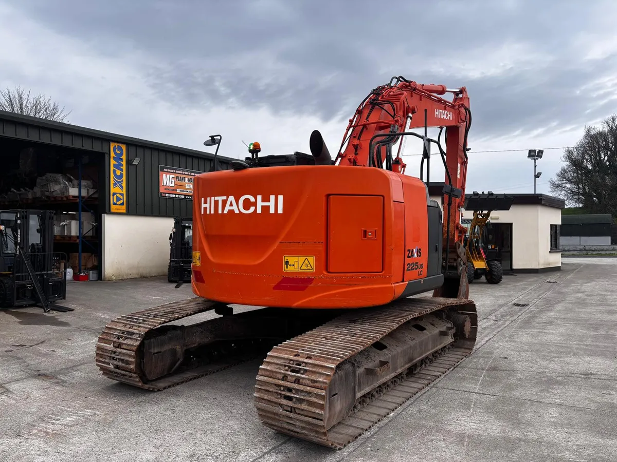 2016 Hitachi Zaxis 225 -5 - Image 3