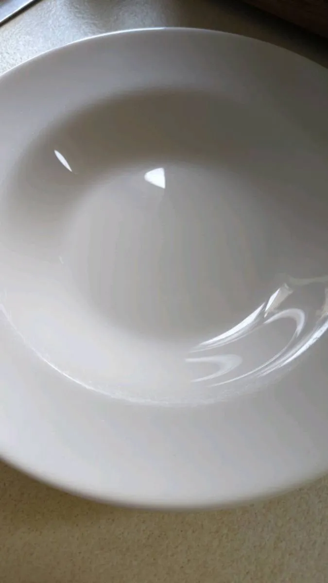 Pasta plates (6) - Image 1