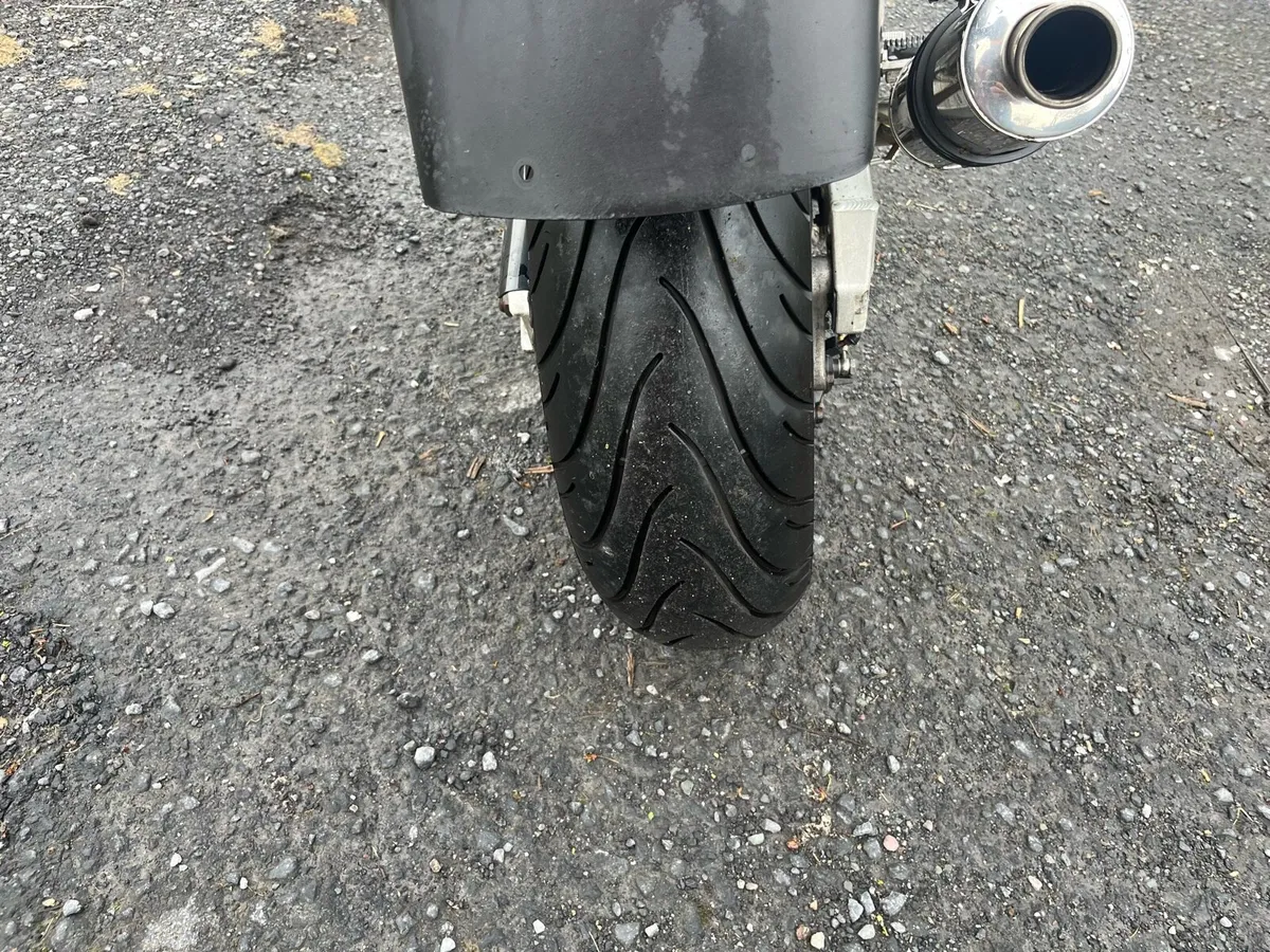 2005 Suzuki Bandit 1200 - Image 4