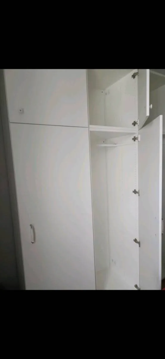Wardrobe storage - Image 3