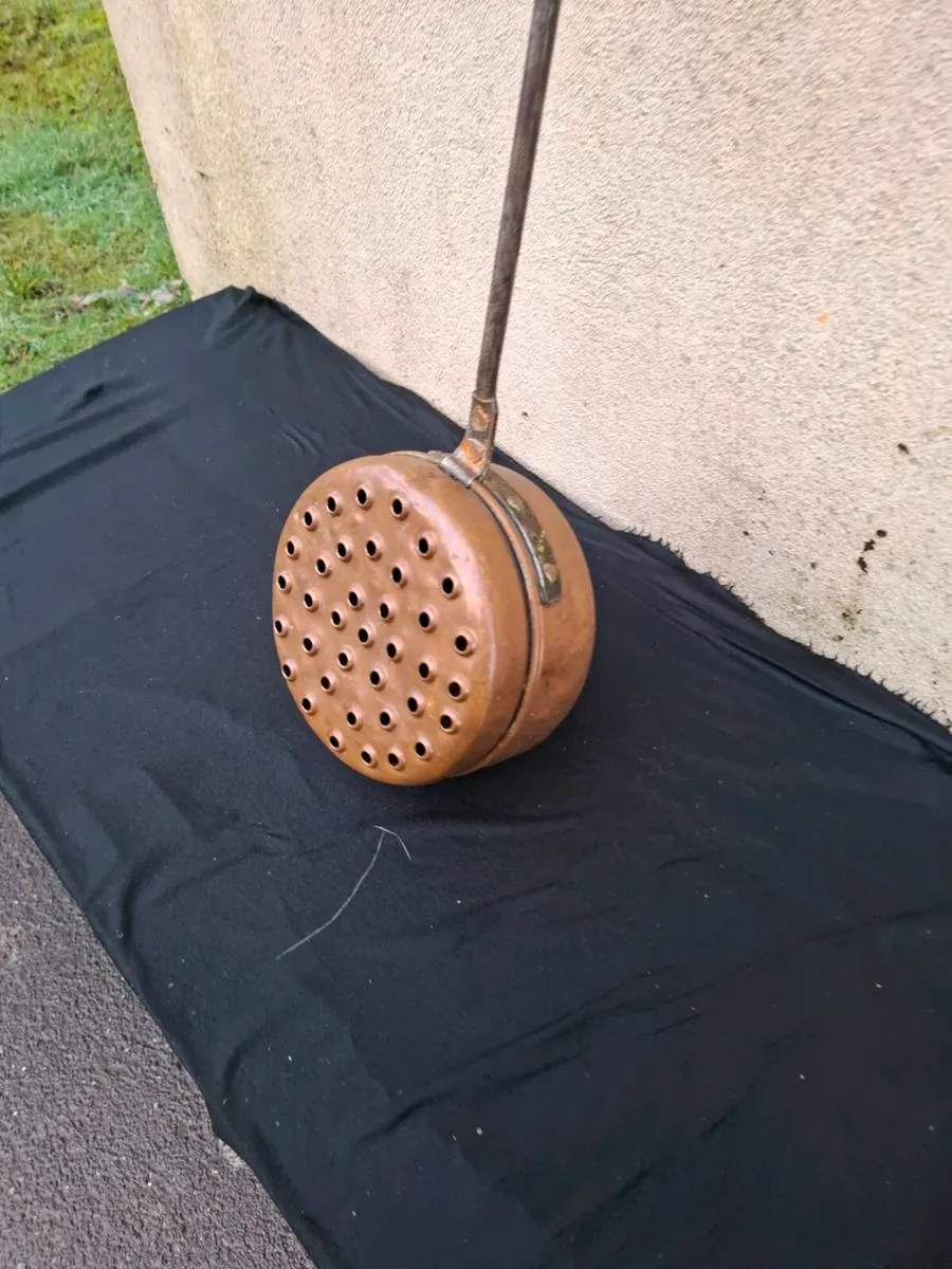 Copper bed warmer possible to post - Image 2