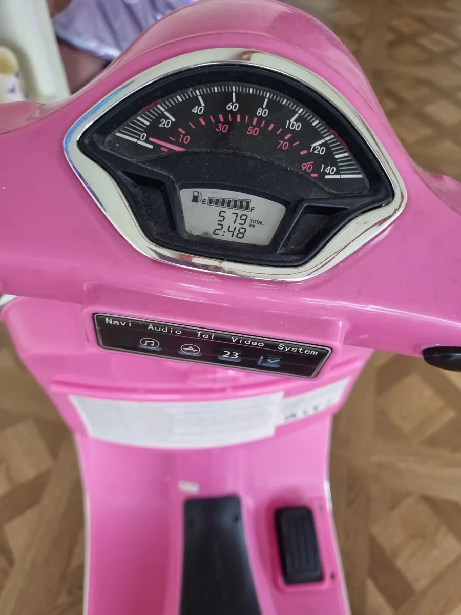 Toy motorcycle - Image 3