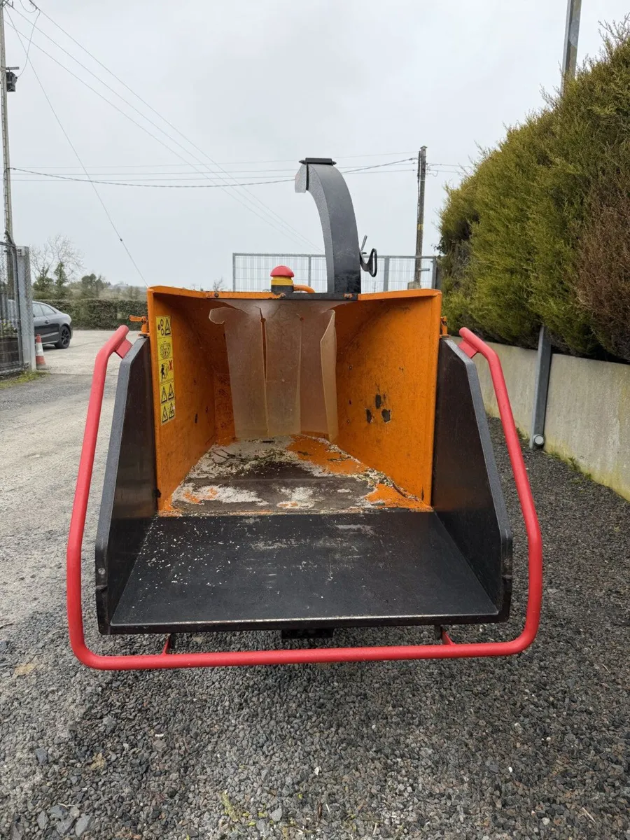 2022 FORST ST6P Wood Chipper **Online Auction** - Image 4
