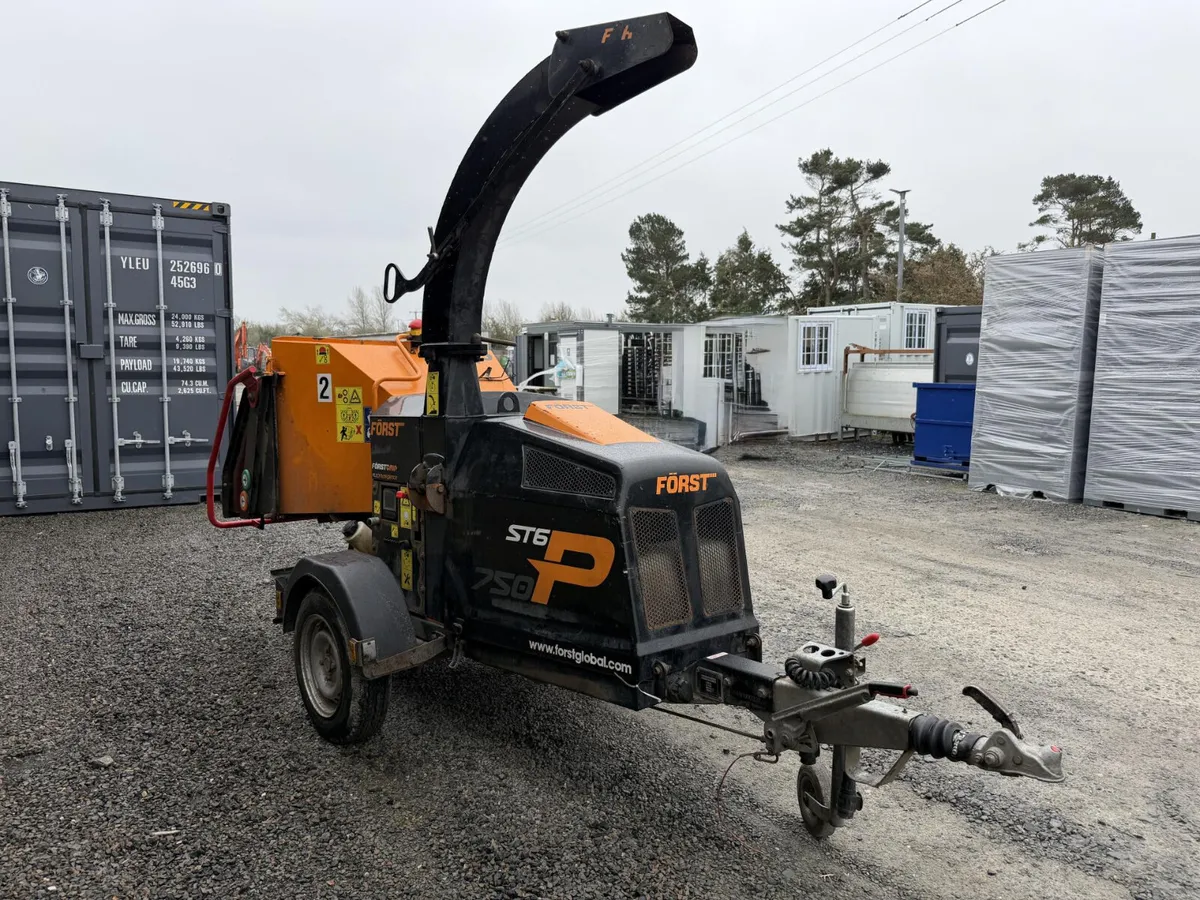 2022 FORST ST6P Wood Chipper **Online Auction** - Image 1