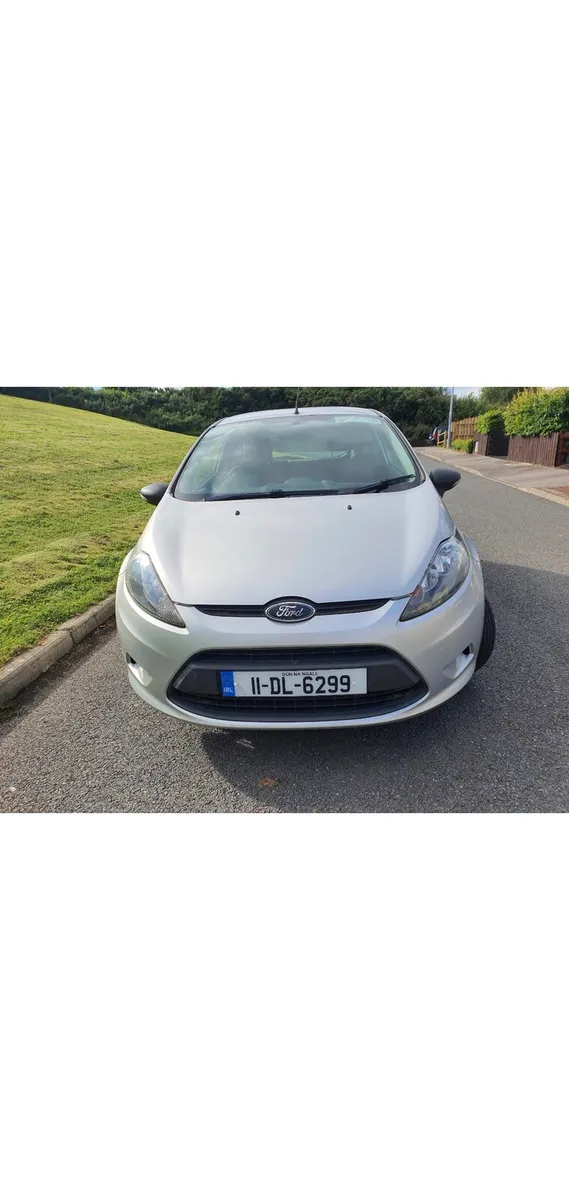 FIESTA VAN - Image 2