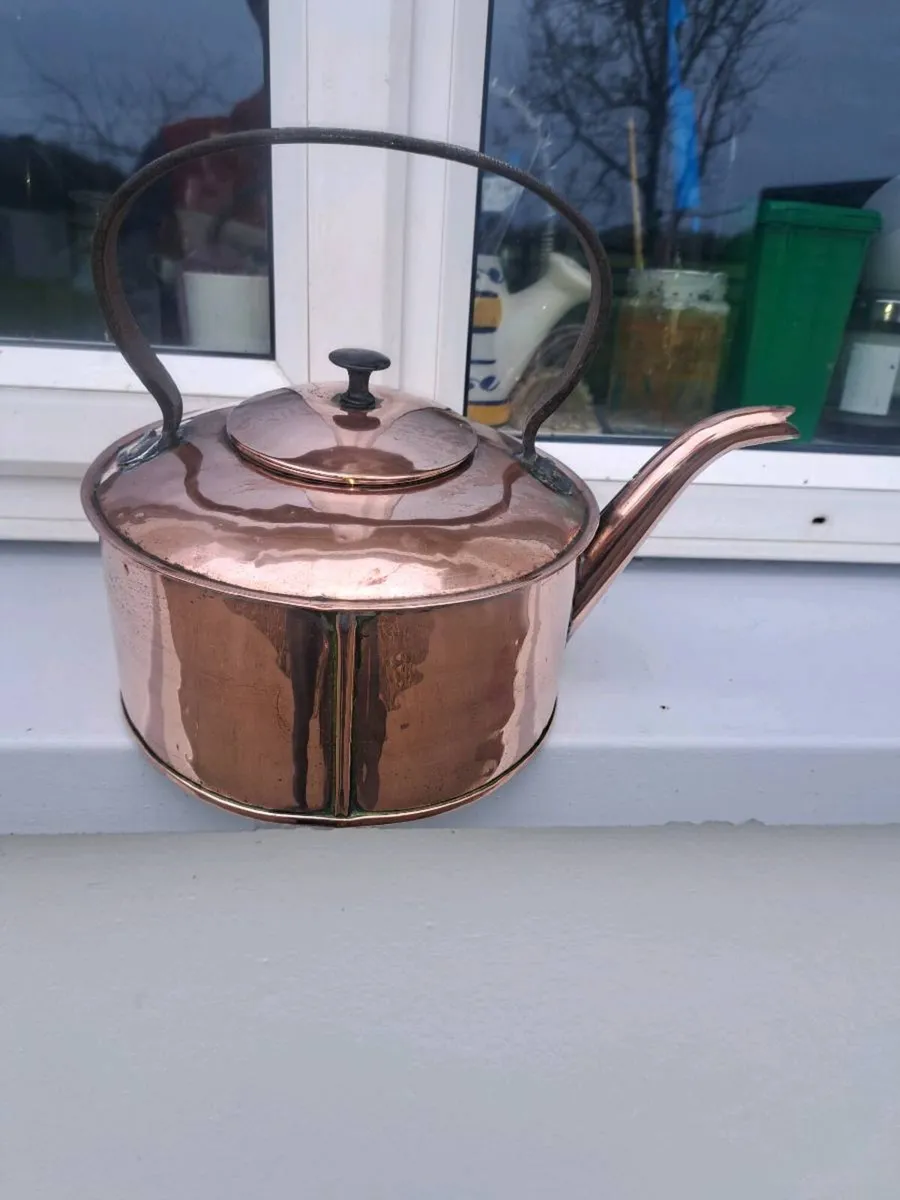 Old copper kettle - Image 4