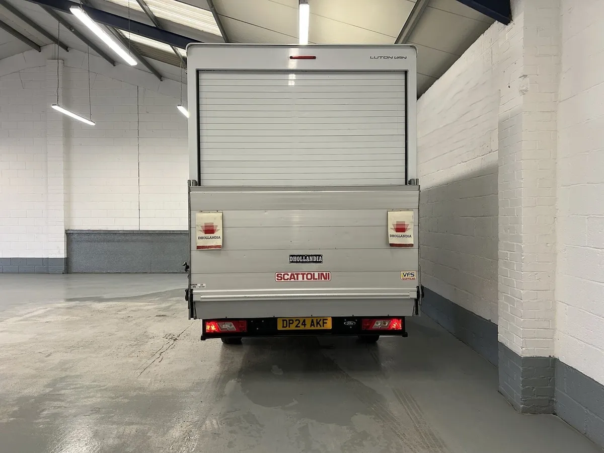 2024 Ford Transit Luton Box Van - Image 4