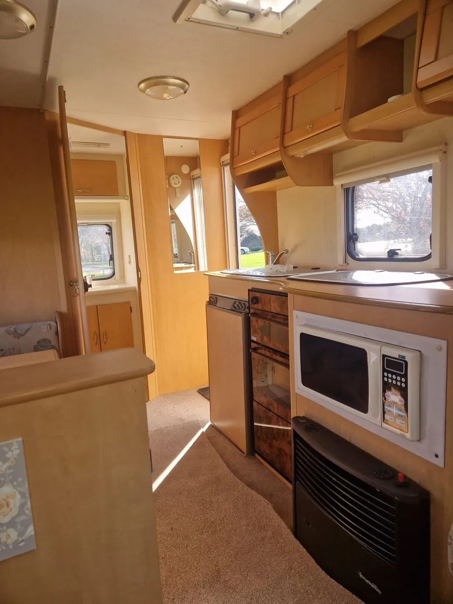 Bailey pageant caravan - Image 3