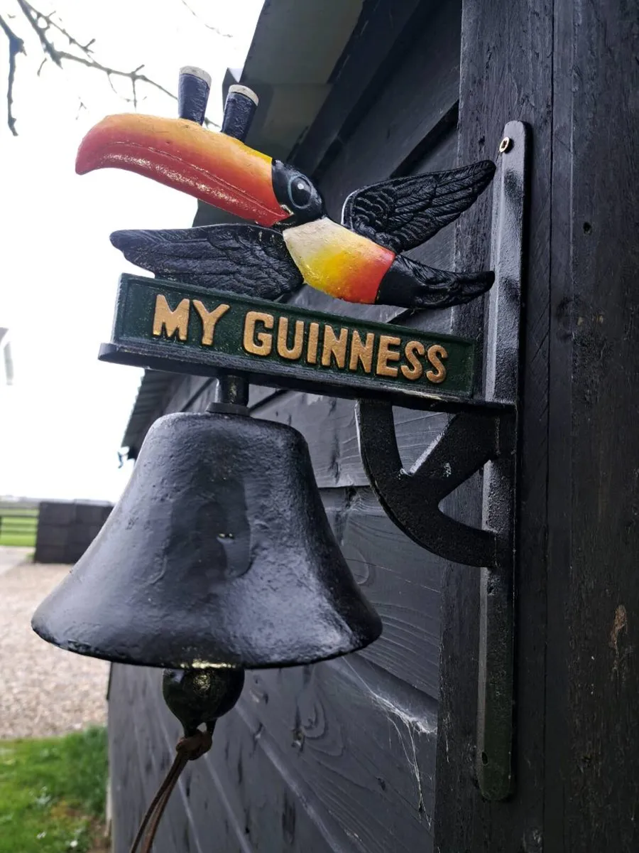 Guinness cast iron bell - Image 2