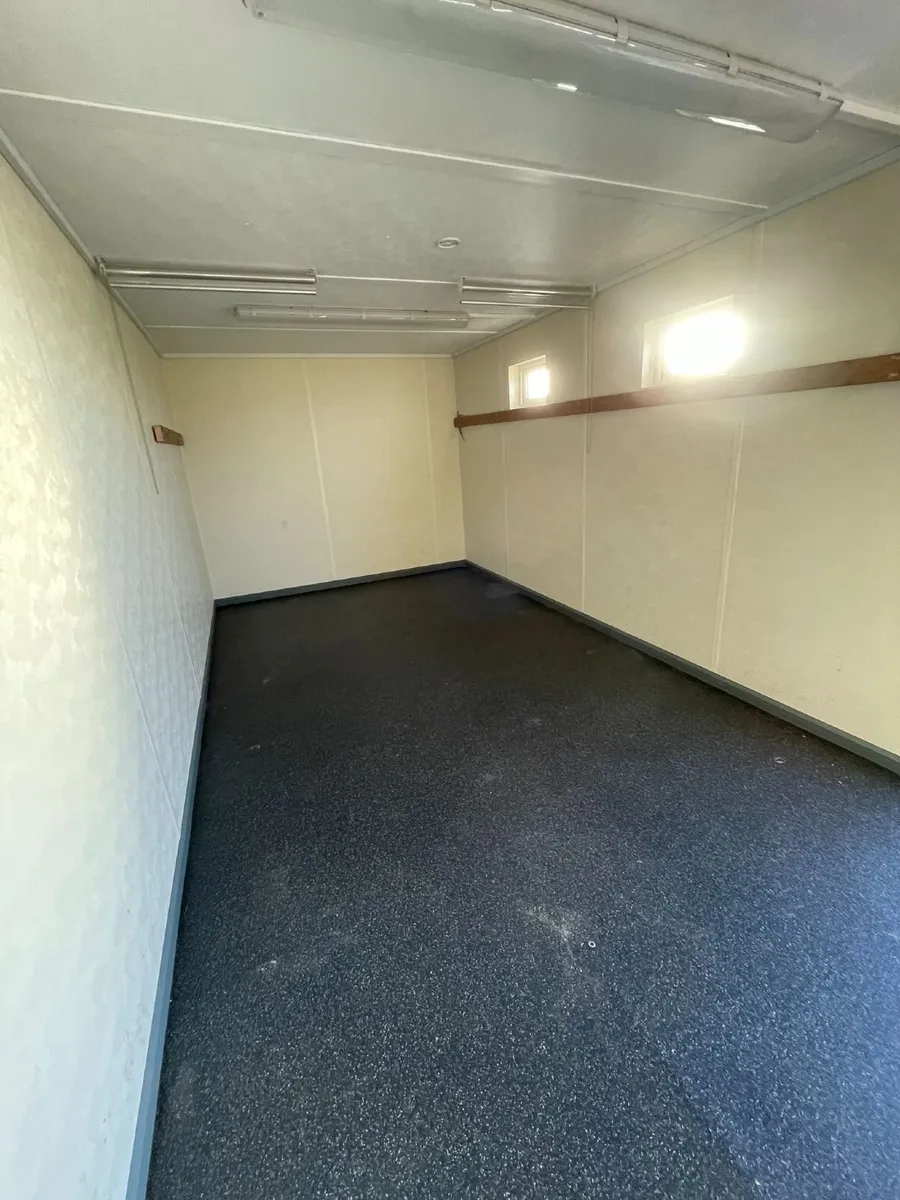 Office compound complete - Image 2