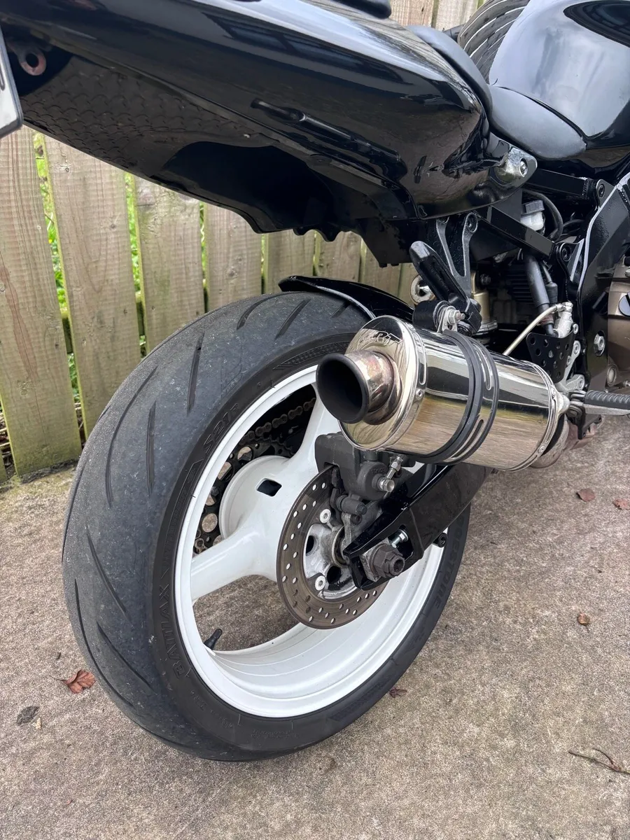 Kawasaki ZX6r - Image 3
