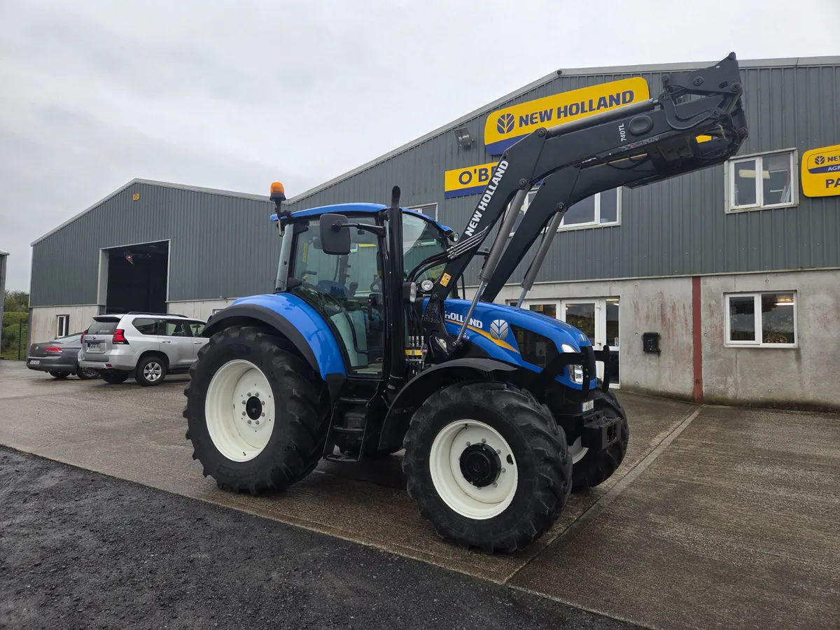 2014 New Holland T5.95 - Image 2