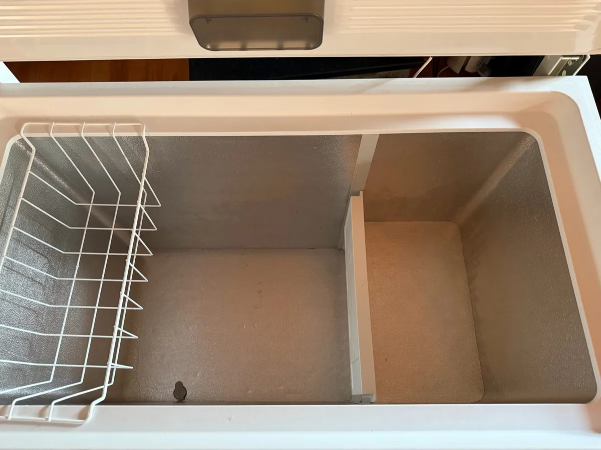 Chest freezer - Image 2