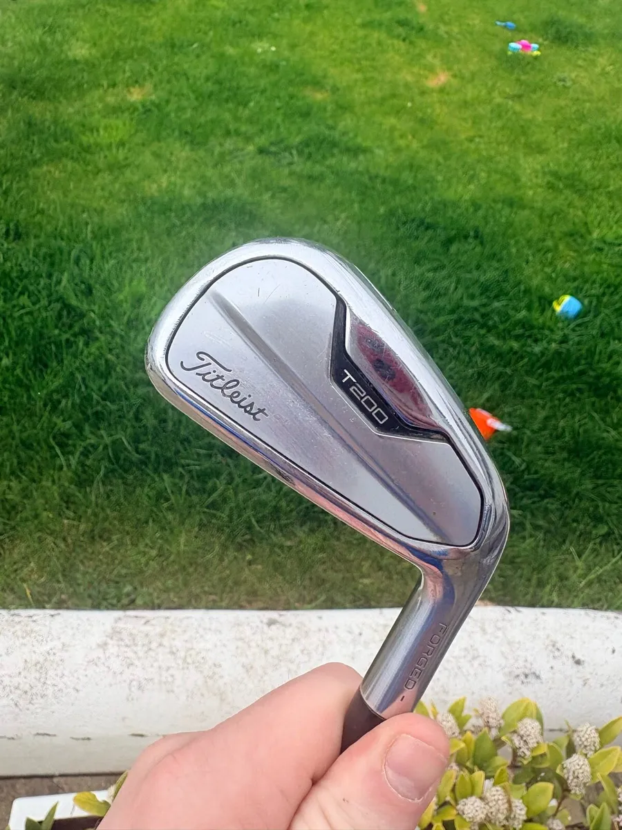 Titleist T200 Irons - 4 - PW - Image 1