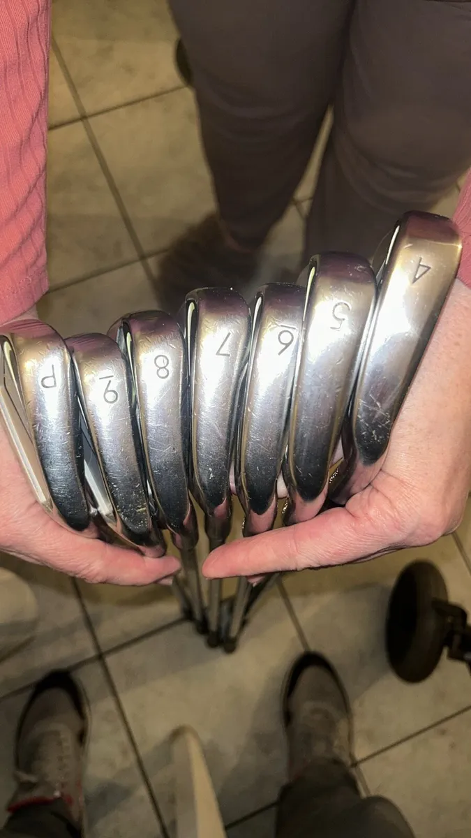 Golf irons - Image 2