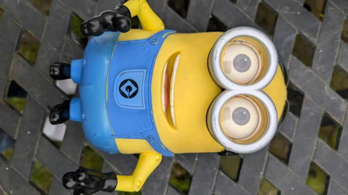 Minions (Laughing action figures) x 2 - Image 4