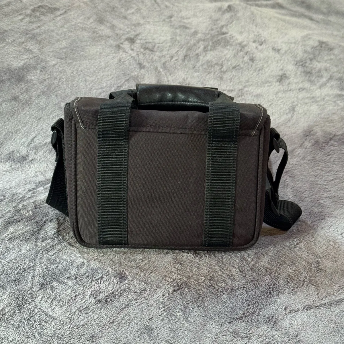 Camera bag - Image 2