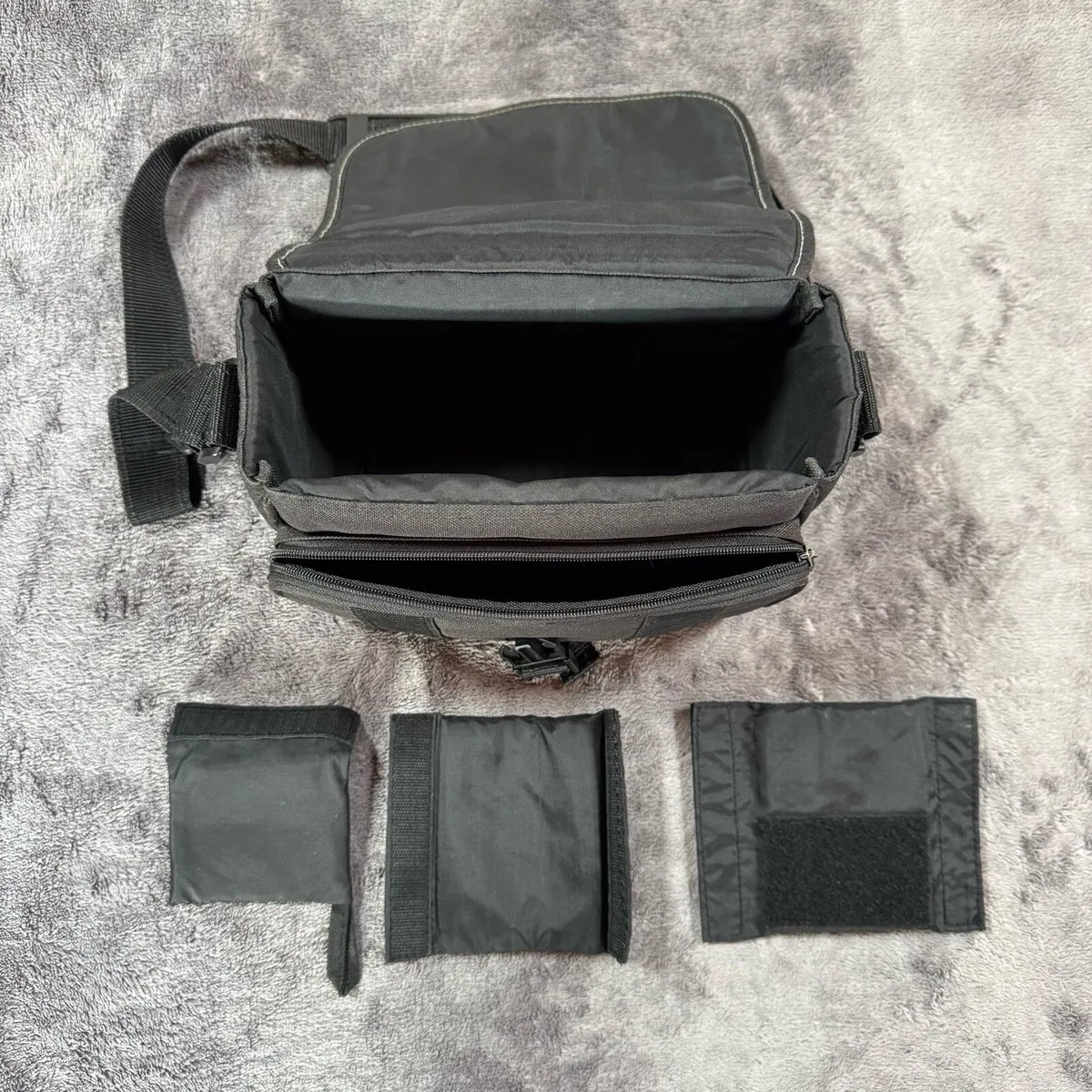 Camera bag - Image 3