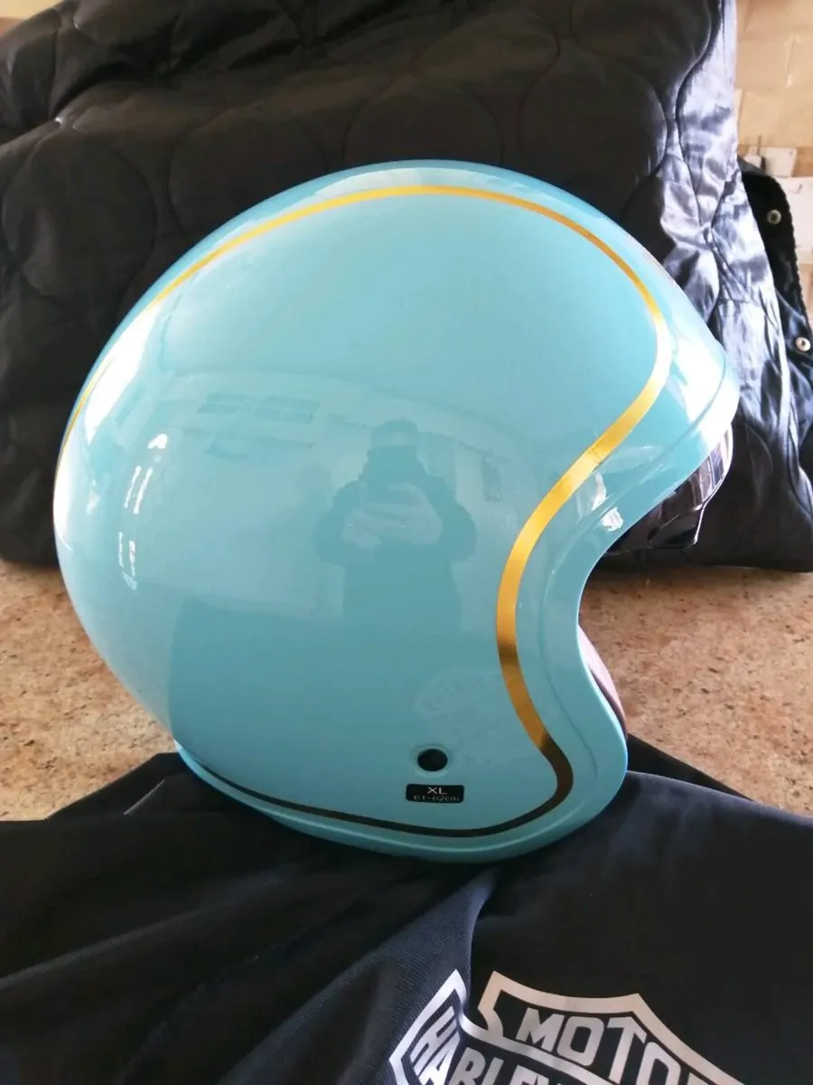 Harley davidson helmet - Image 1