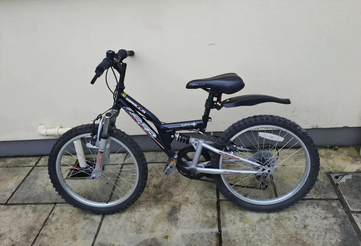 Bicycles and e scooter - Image 2