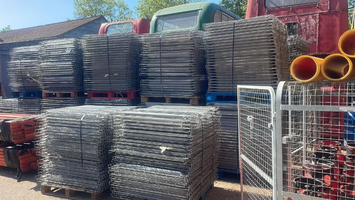 Pallet Racking Decking Mesh Shelves - Image 4