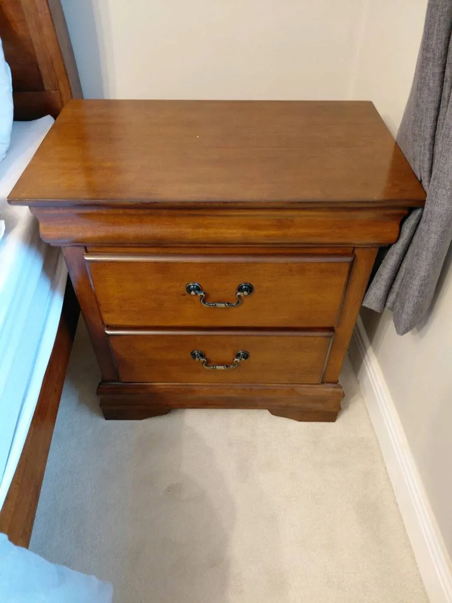 Louise Phillipe Bedroom furniture Set - Image 4