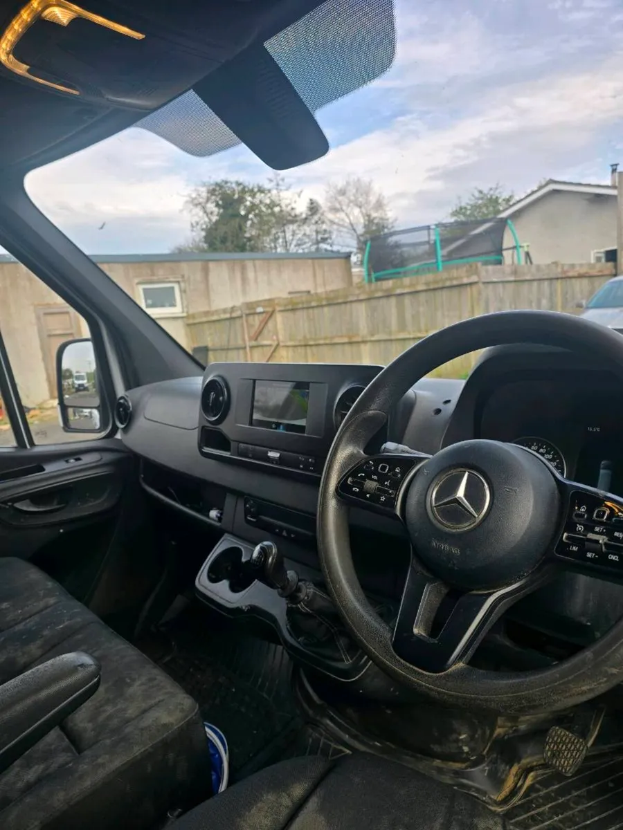 Mercedes Sprinter - Image 3