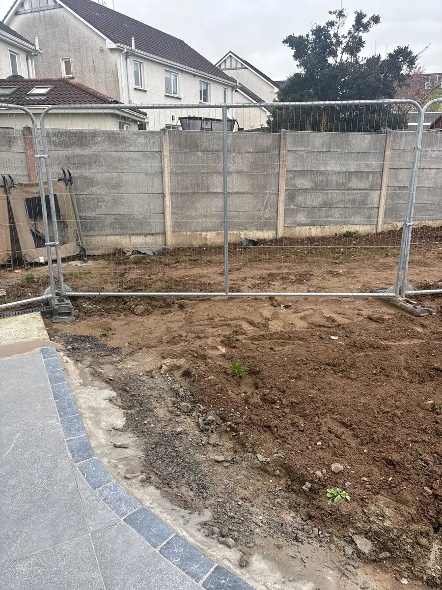 Fence panel - Image 1