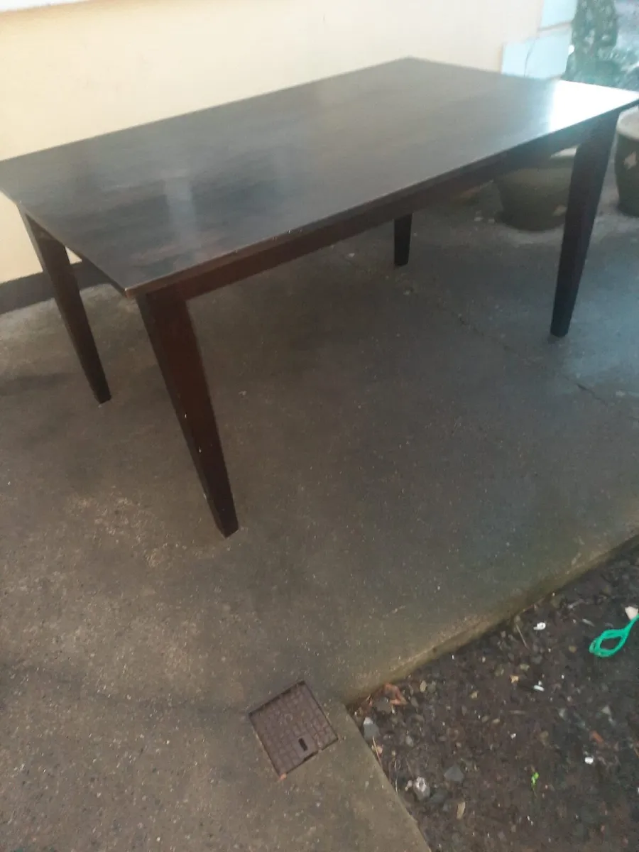 Kitchen table - Image 2