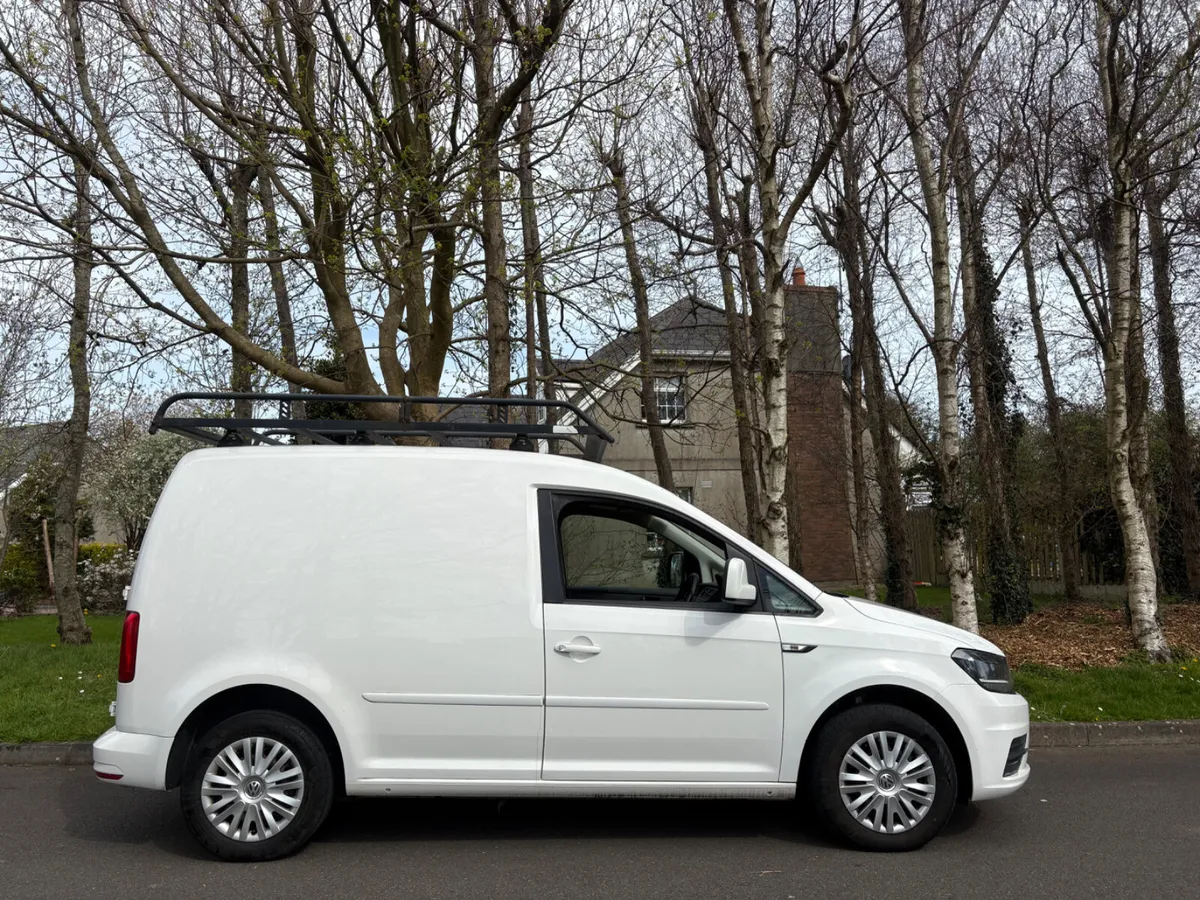 2018 Volkswagen Caddy doe and tax - Image 2