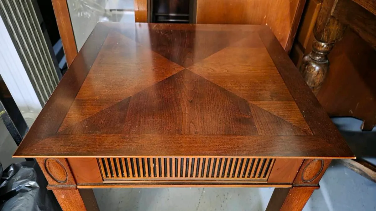 Side Table Mahogany - Image 1