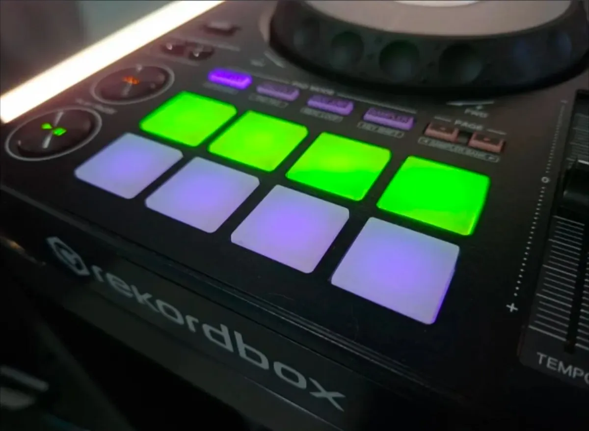 PIONEER DDJ 800 - Image 2