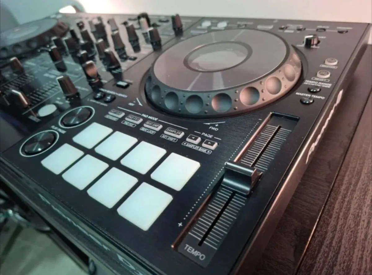 PIONEER DDJ 800 - Image 3