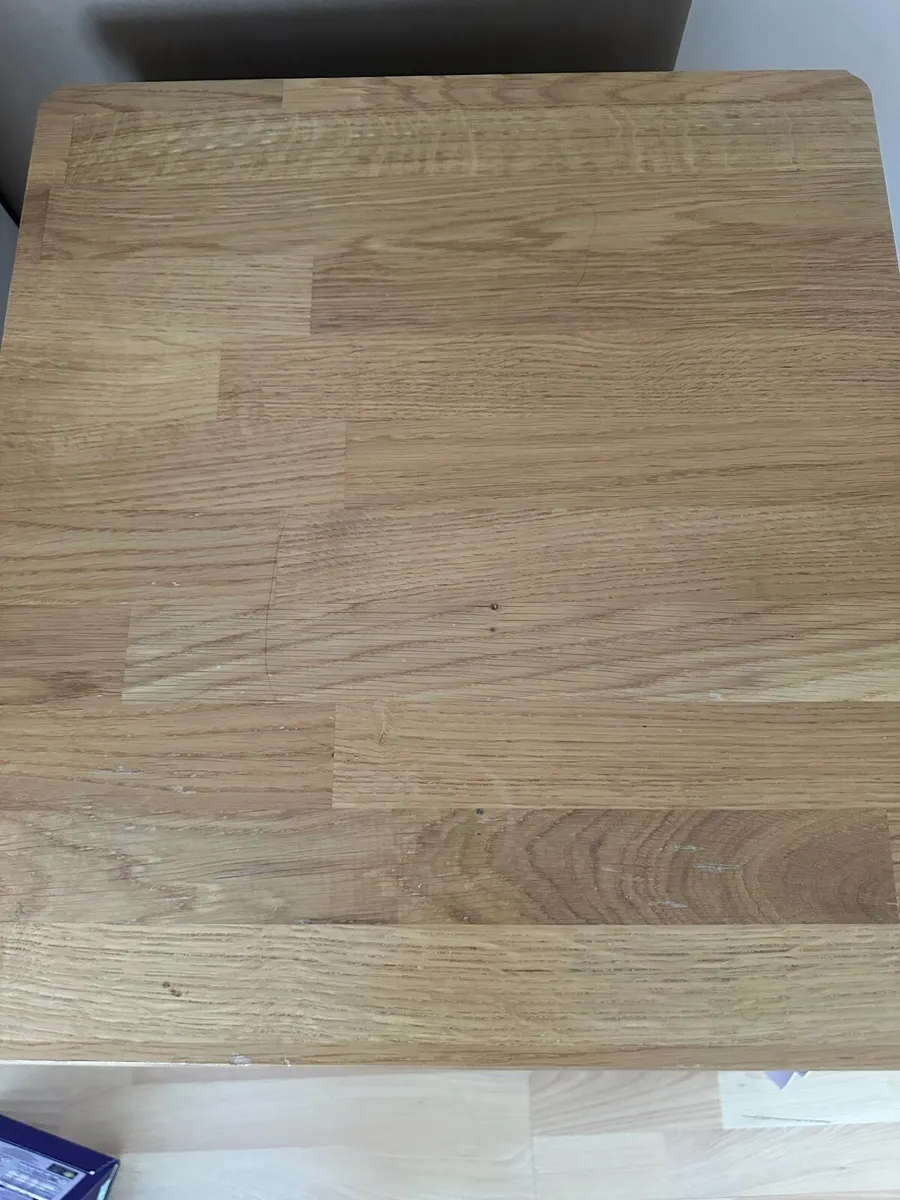 2 beside lockers and free standing mirror - Image 2