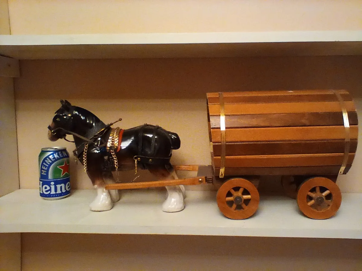 Horse and caravan - Image 3