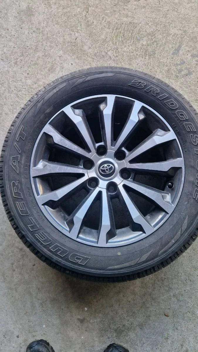 Land Cruiser 19" Alloy wheels - Image 4