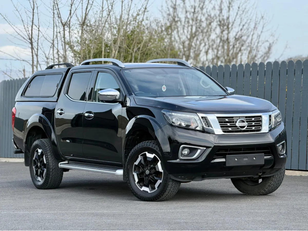 Nissan Navara LOW MILES TEKNA WITH CANOPY - Image 1