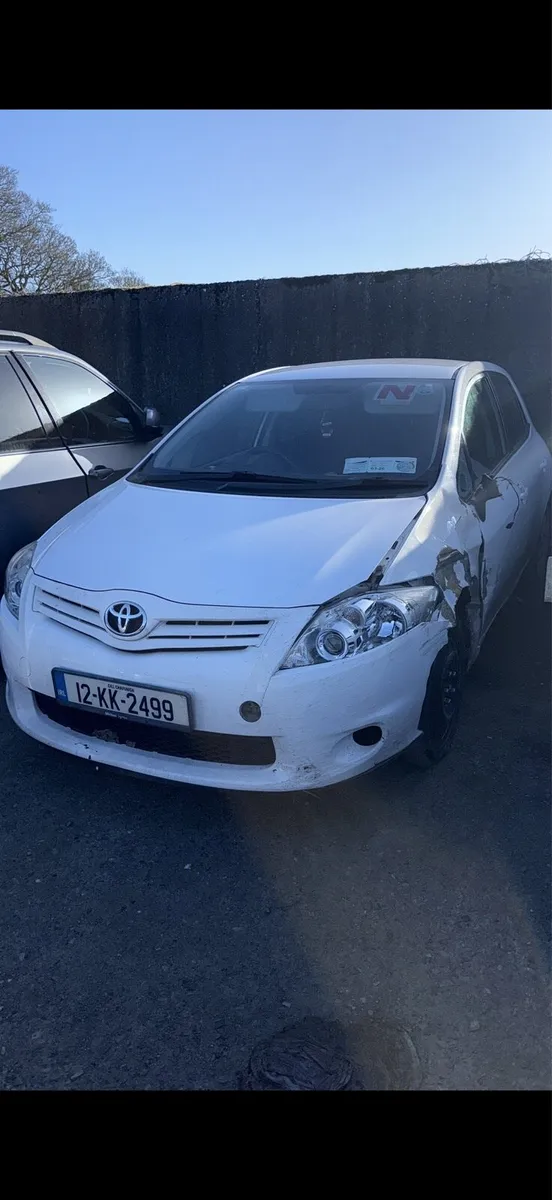 Toyota auris bolt on repair - Image 2