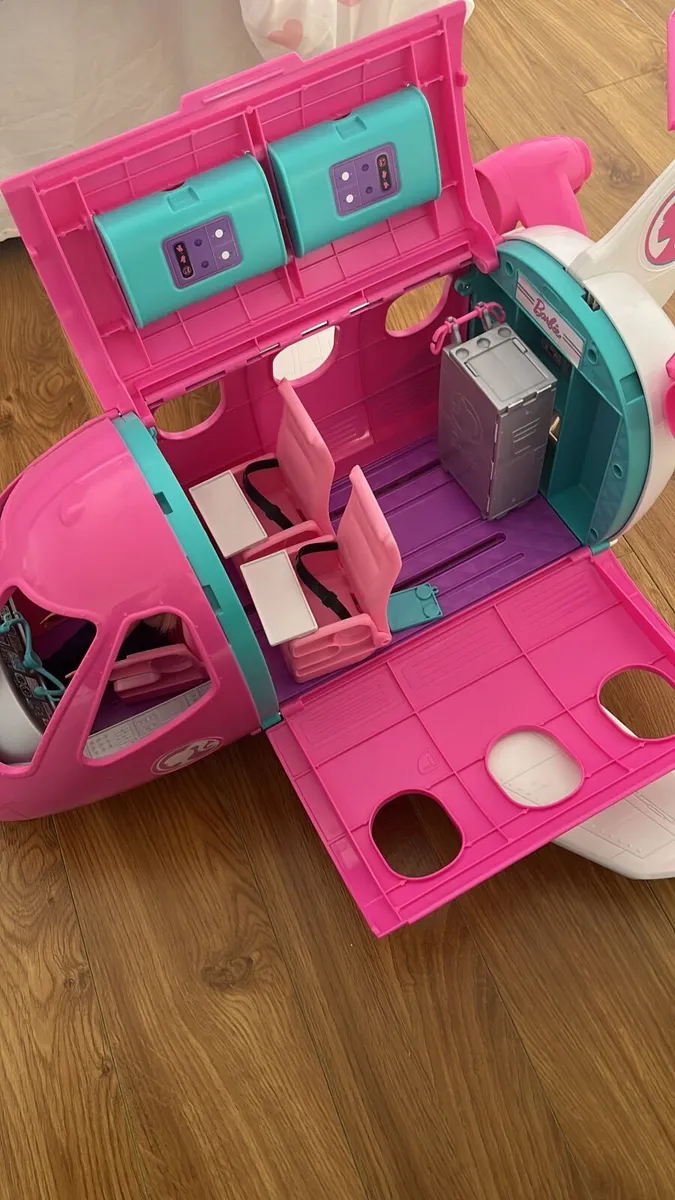 Barbie aeroplane - Image 2