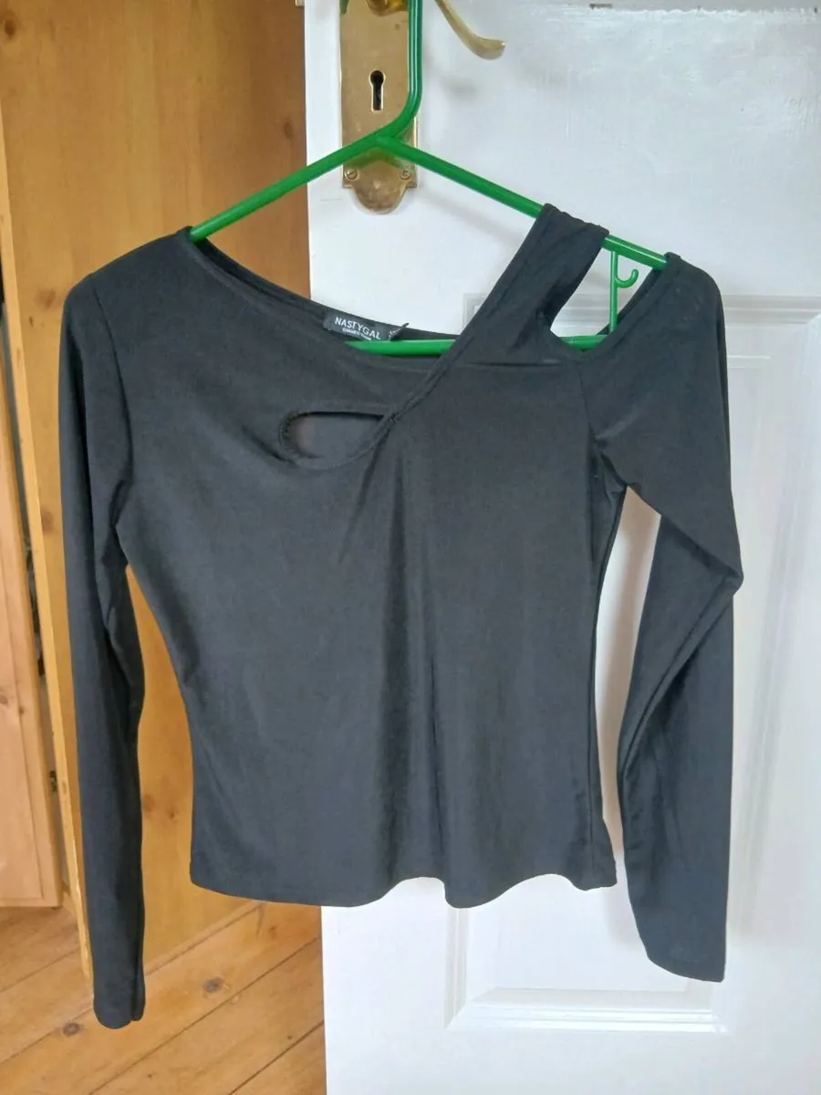 5e women's clothes - Image 4