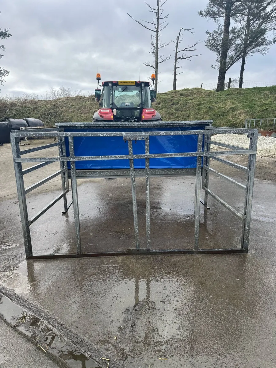 Creep feeder and cattle troughs - Image 4